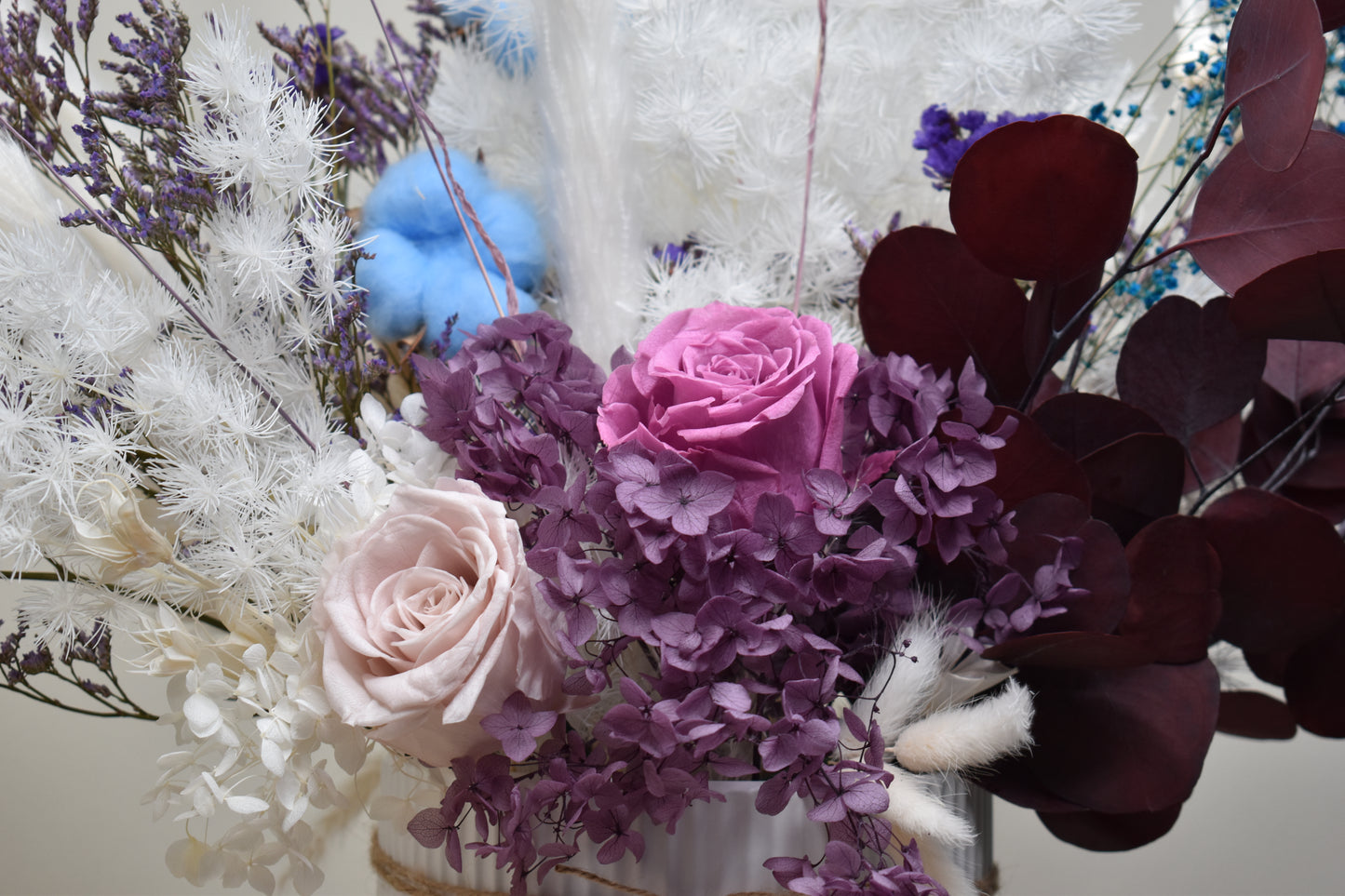 Dried flowers arrangement set from kenyan lady fleur close-up photo.