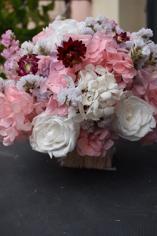 Barbie Self supporting round bouquet