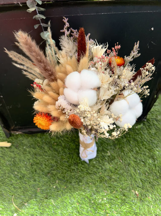 Bridal Bouquet (Rustic Aesthetic)